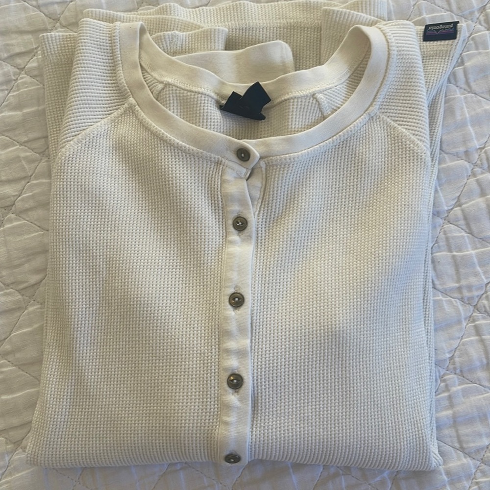Patagonia Women’s shirt